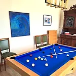 Les De La Violette Bed & Breakfast